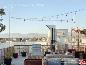 Building Photo - 11115 McCormick St