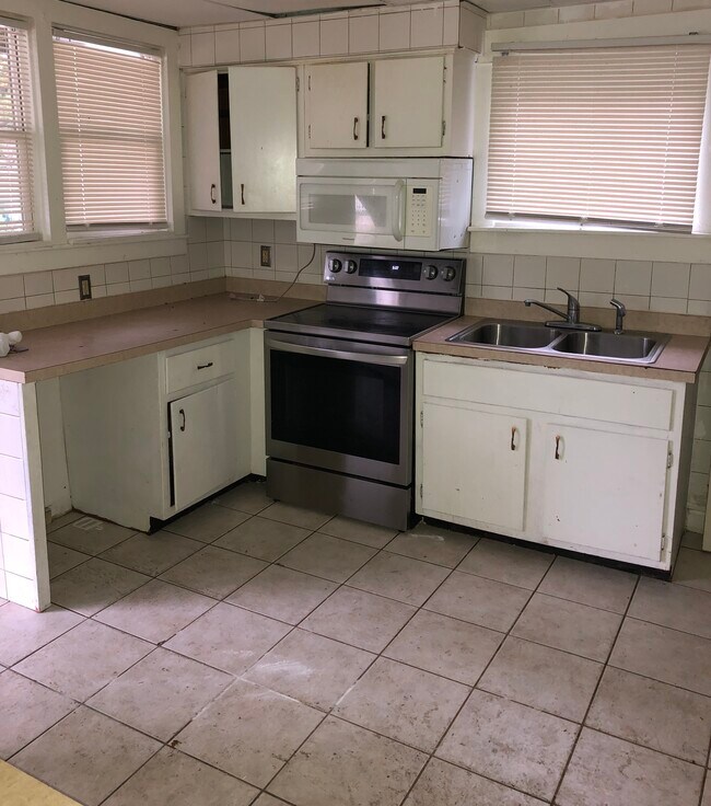 Foto del edificio - 230 S Pennsylvania Ave