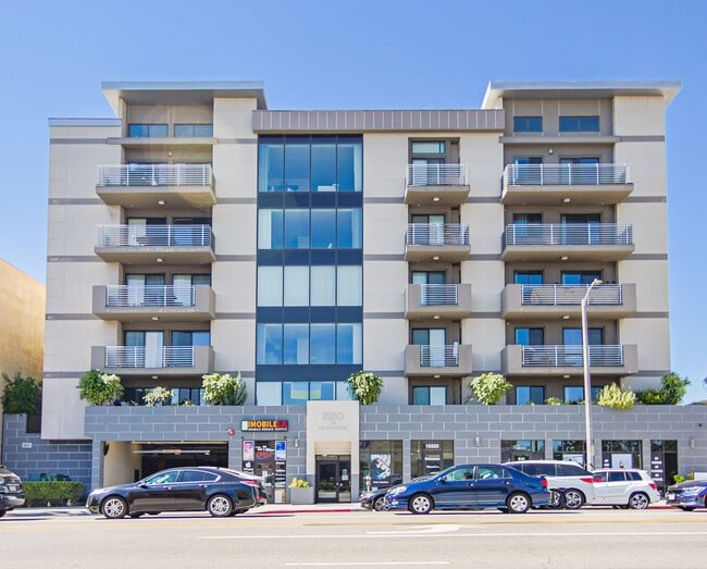 Foto del edificio - Live on the Boulevard Apartments in Sherman Oaks.
