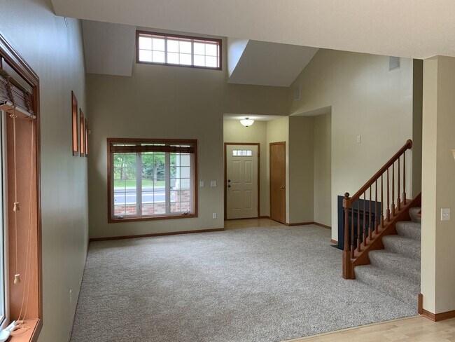 Building Photo - 21318 Hytrail Cir