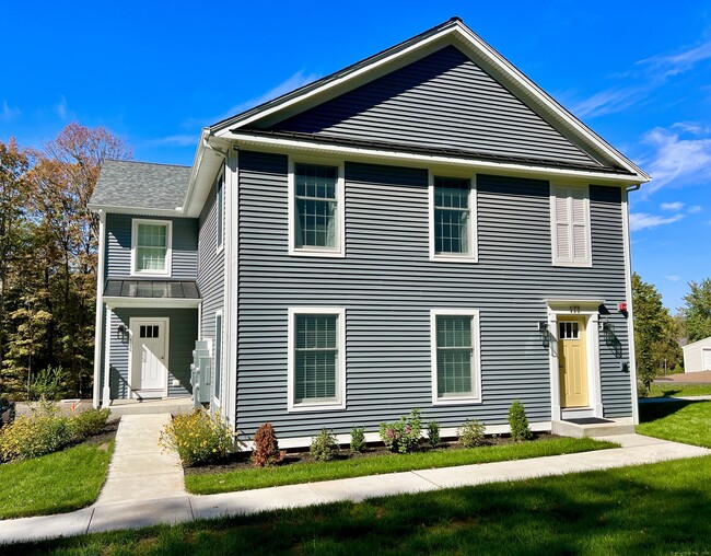 Building Photo - 179 Butternut St