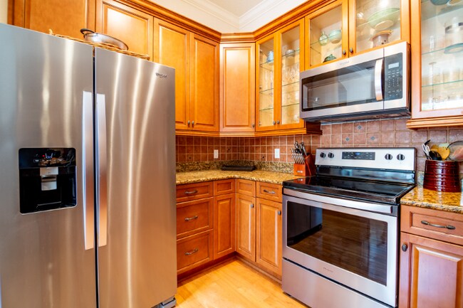 Foto del edificio - 4070 Alamanda Key Dr