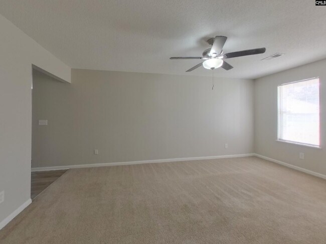 Building Photo - 208 Denby Cir