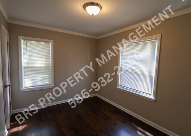 Building Photo - Cute 3 bd 1 ba in Warren