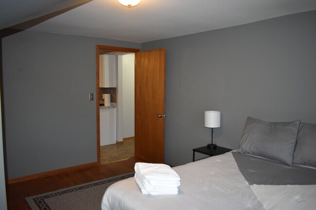 Foto del edificio - 347 N Walnut St