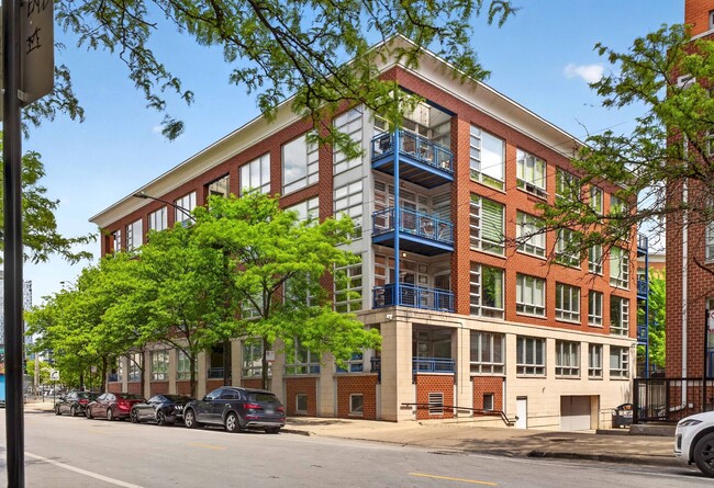 Building Photo - 1151 W Washington Blvd