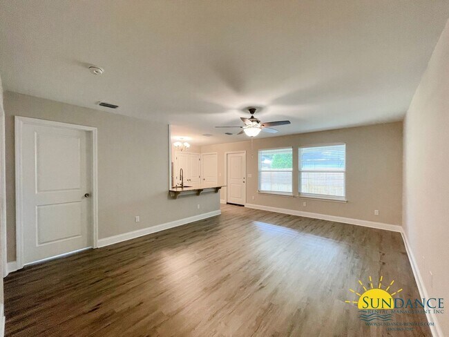 Foto del edificio - Lovely 2 Bedroom Unit in Fort Walton