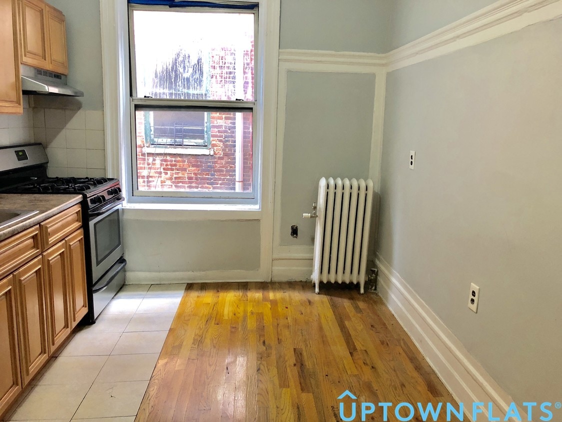 Building Photo - 831 Nostrand Ave