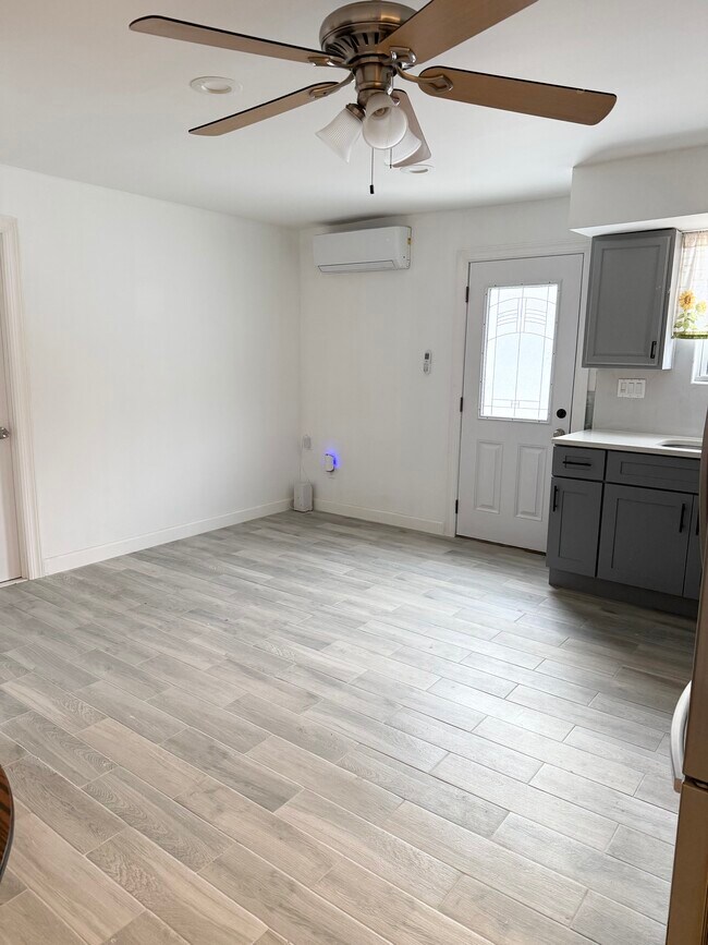 Foto del edificio - 4 Lisa Ln