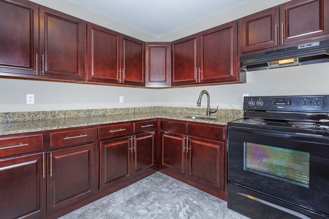 021-3 - Waterside Gardens