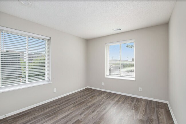 Foto del edificio - The Hive at Walnut