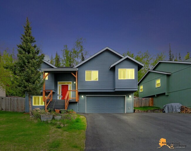 Foto del edificio - COMING SOON! Stunning Updated Eagle River Home with Expansive Mountain Views