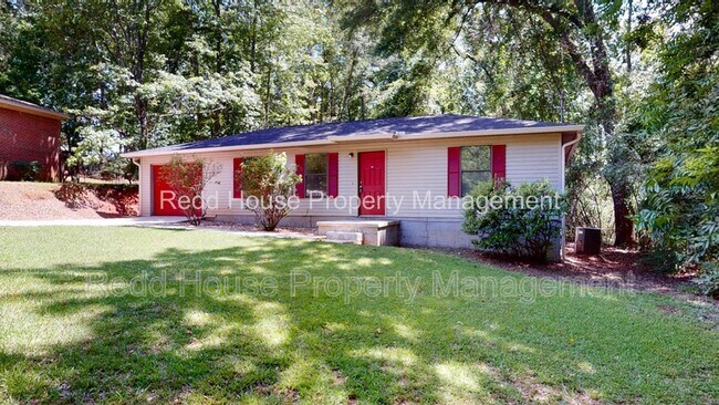 Foto del edificio - 111 Oakridge Cir