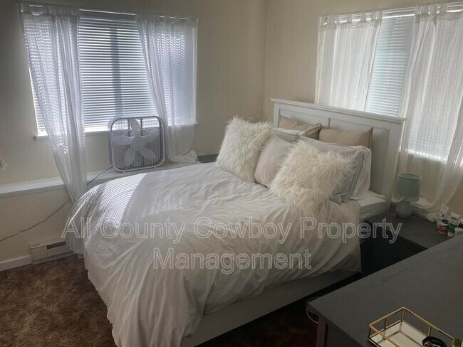 Foto del edificio - 1657 N 5th St