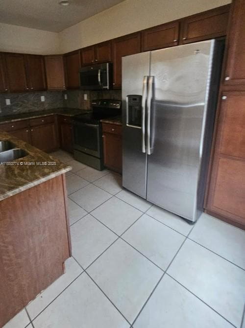 Building Photo - 17024 SW 95th Terrace