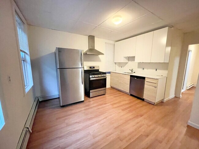 Foto del edificio - 1566 Tremont St