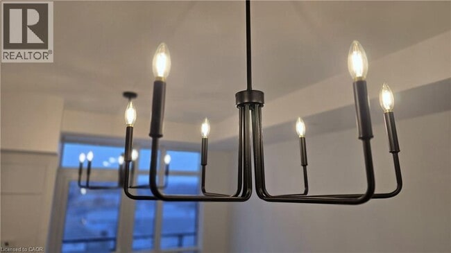 Building Photo - 461 Green Rd