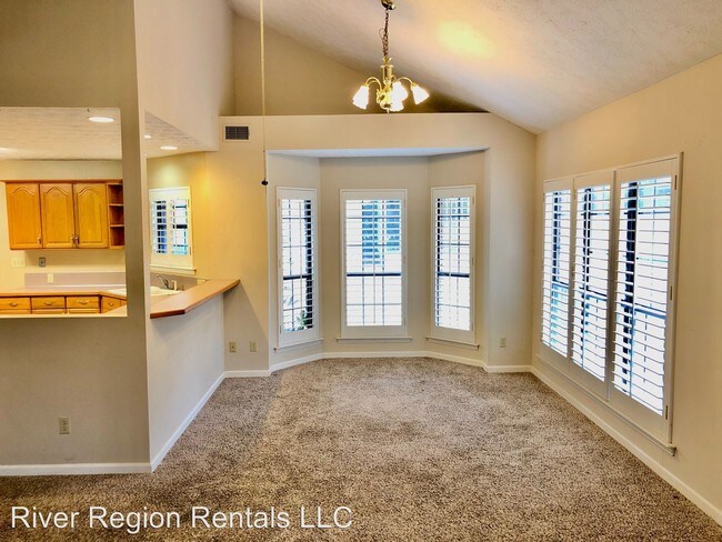 Building Photo - 4 br, 3 bath House - 362 Monette Street