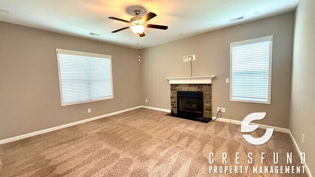 Foto del edificio - Spacious, Stylish & Close to It All – 3 Be...
