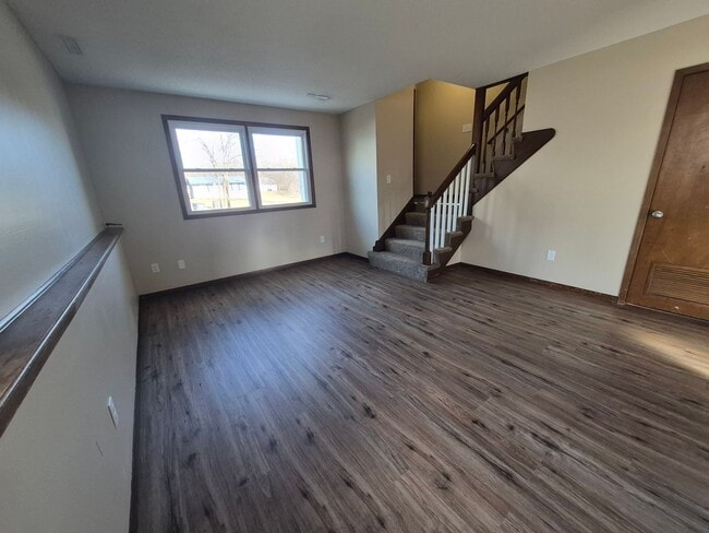 Foto del edificio - Pet Friendly 2 bedroom, 1.5 bathroom duplex in cul-de-sac near Pioneer Park!