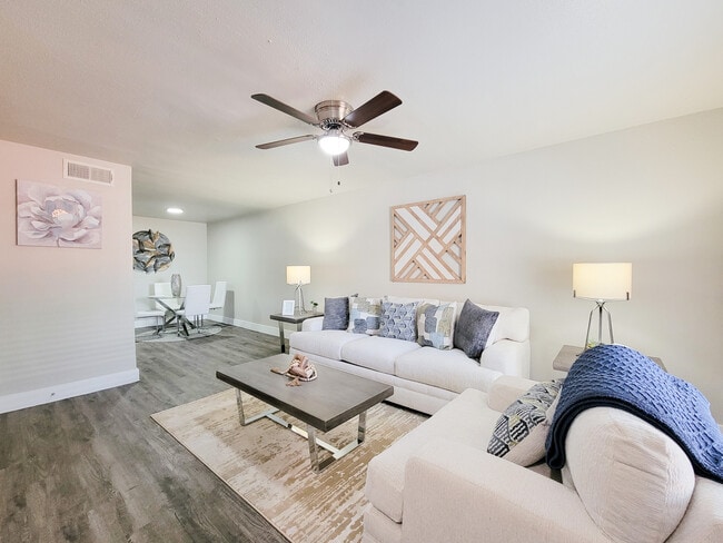 Foto del edificio - Arcata Townhomes