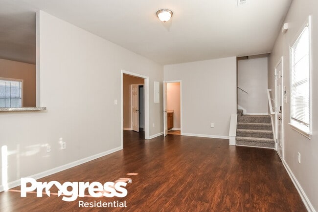 Foto del edificio - 848 Ridge Ave NW