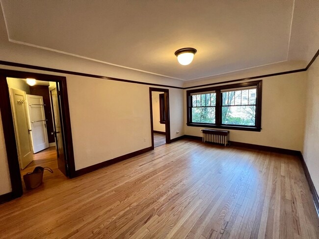 Building Photo - Garden Court Condominium - Capitol Hill