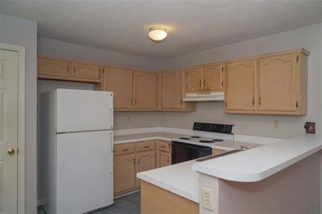 Building Photo - 7938 Anne's Cir