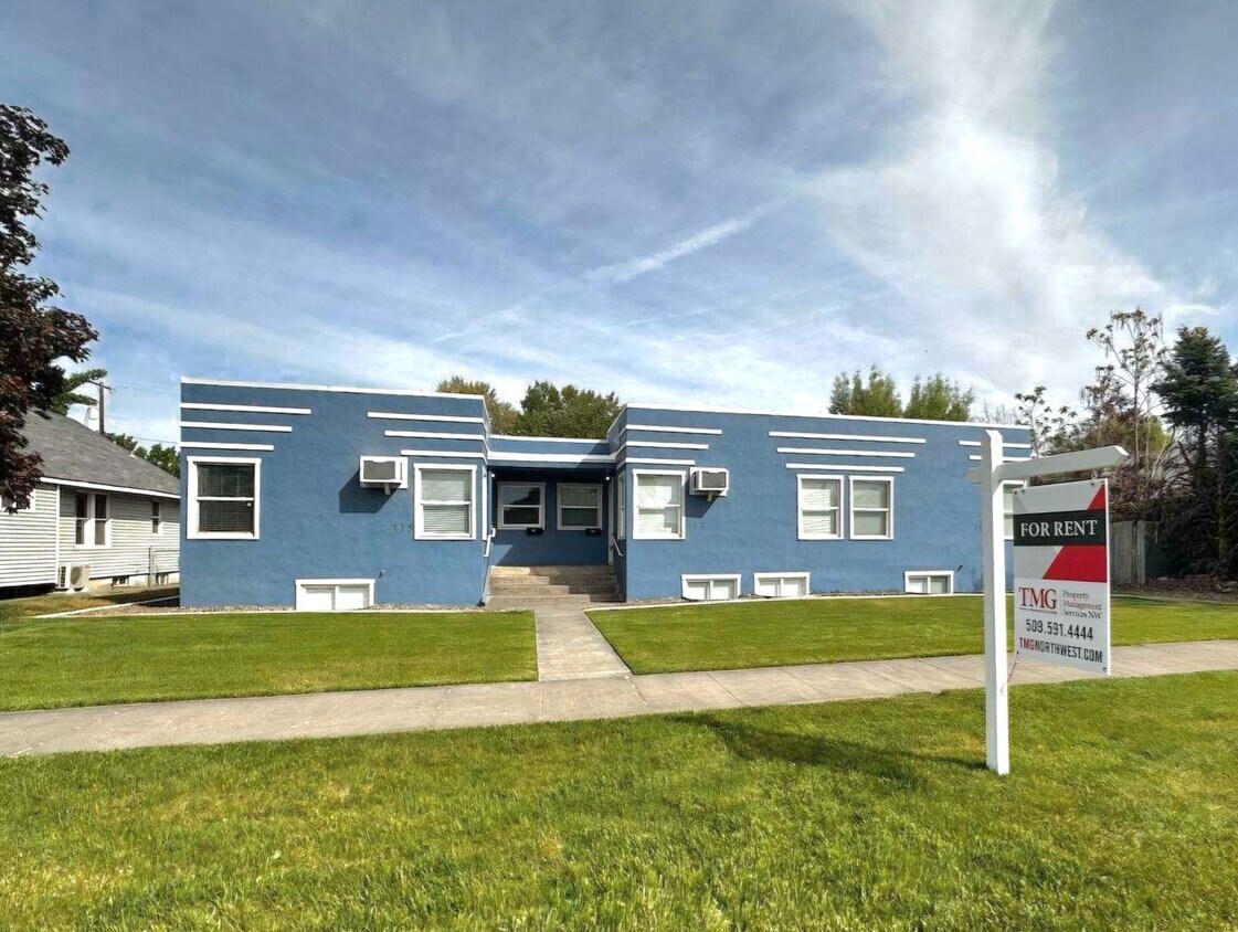 Primary Photo - Fully Renovated Townhomes! Brand New Stain...
