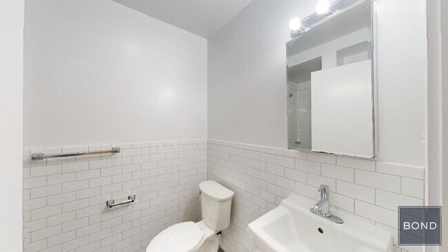 Foto del edificio - 314 E 91st St