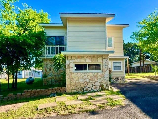 Foto del edificio - 17112 Rocky Ridge Rd