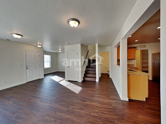 Foto del edificio - 4977 S Mosser Way