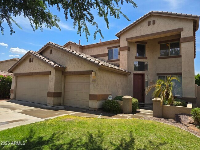 Building Photo - 223 W Pelican Dr