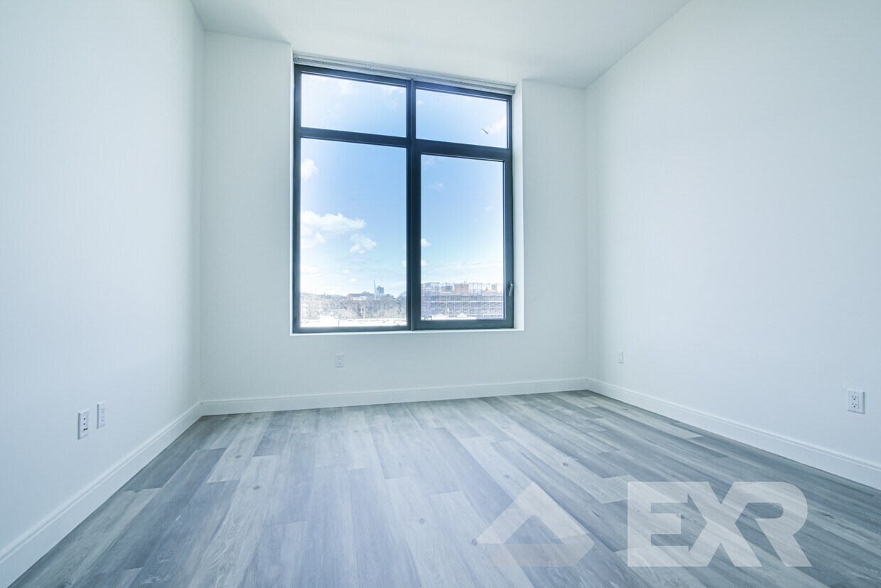 Foto principal - 160 Clarkson Ave