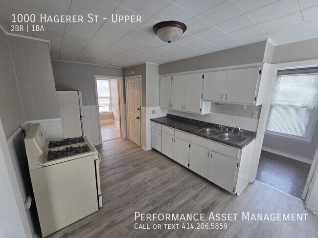 Building Photo - 1000 Hagerer St