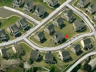 Primary Photo - 7 Greenwood Rd