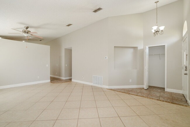 Building Photo - 4159 Shadow Creek Cir