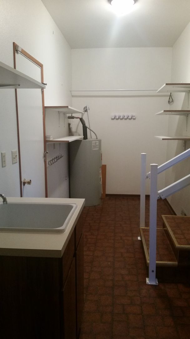 Building Photo - Asotin Home