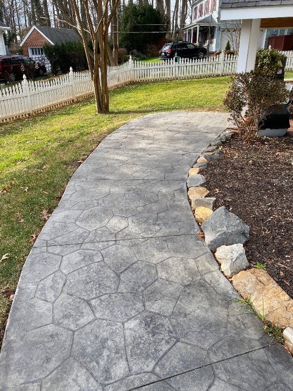 Foto del edificio - 2810 Rosemary Ln