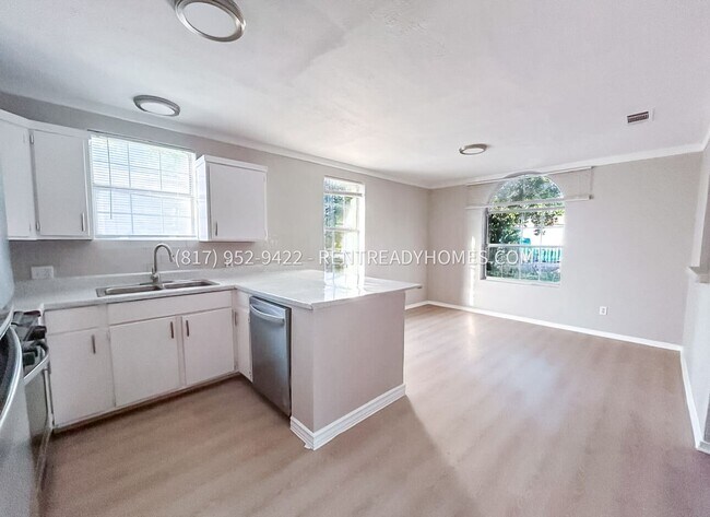 Foto del edificio - 1707 S College St