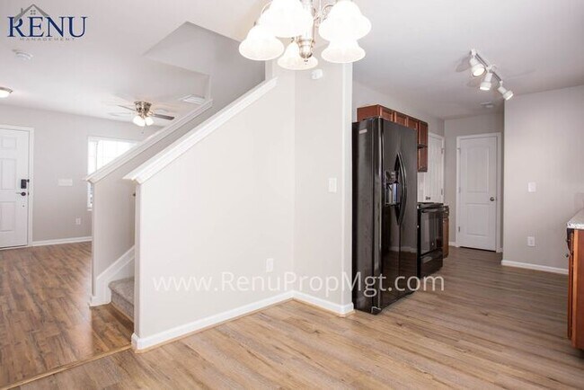 Foto del edificio - Available Now! 3 Beds & 2.5 Baths!