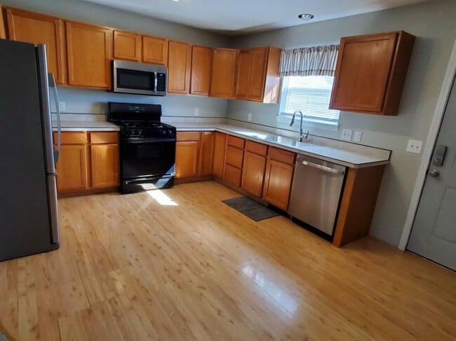 Building Photo - 3 bedroom in Billings MT 59101
