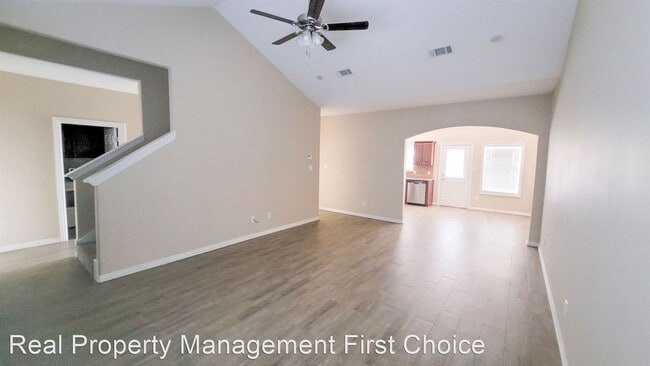 Foto del edificio - 3 br, 2.5 bath House - 6801 Maribette Road...