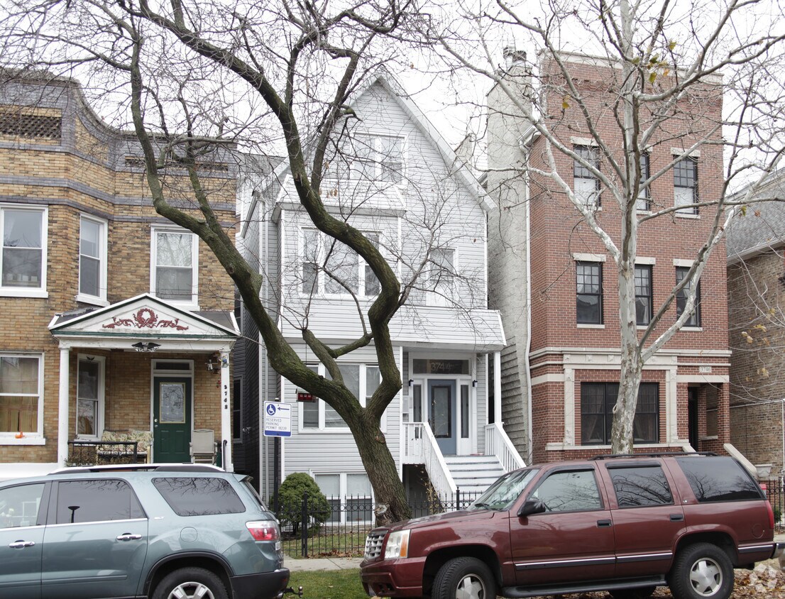 Foto del edificio - Wrigleyville