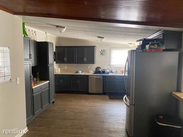 Building Photo - 4 br, 3 bath House - 3080 Chattahoochee Road