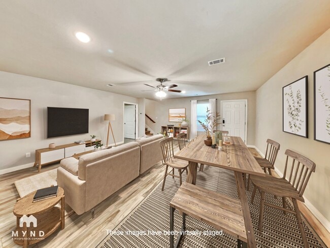 Foto del edificio - 803 Rolling Terrace Cir