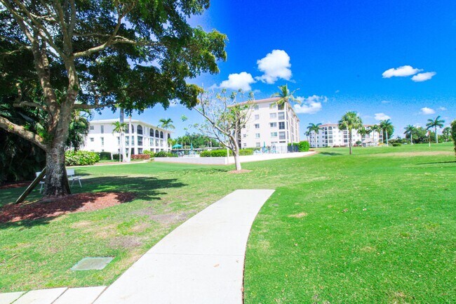 Building Photo - ***2 BEDS/2 BATHS***55+ COMMUNITY***ANNUAL...