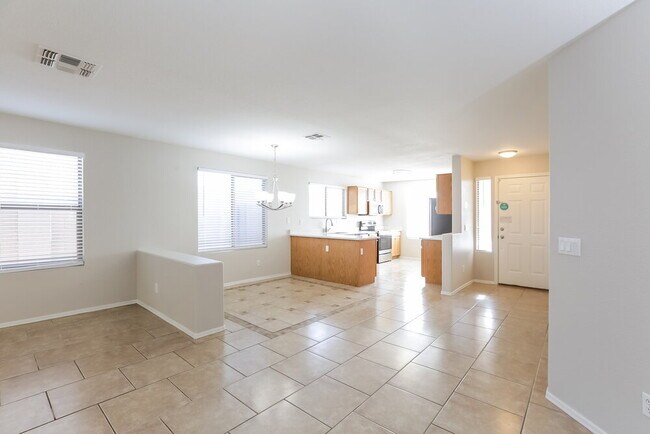 Foto del edificio - 7907 N 53rd Dr