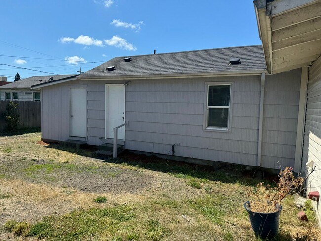 Foto del edificio - Studio Apartment in Whiteaker