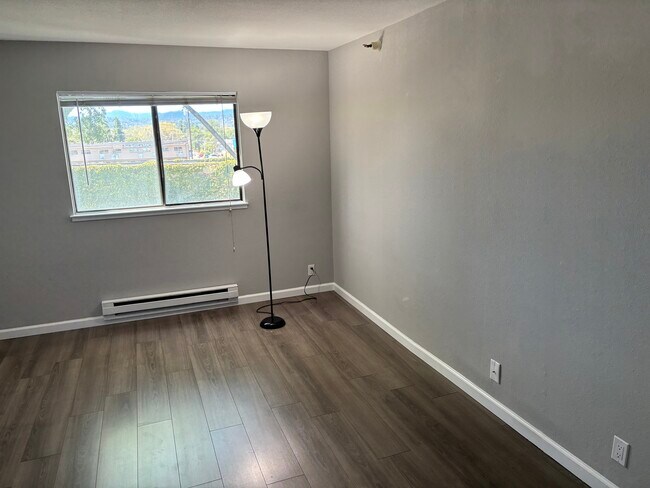 Foto del edificio - 240 N Bayshore Blvd
